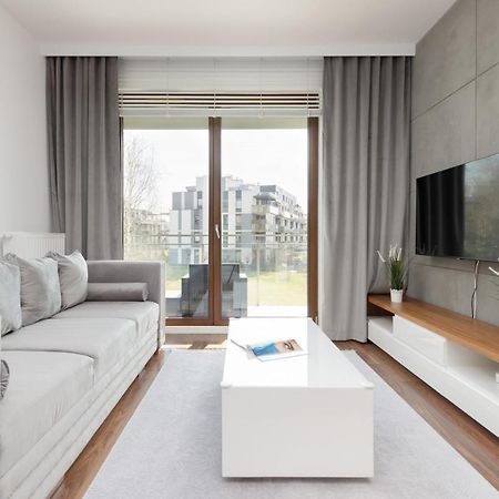 Glamorous Wilanow Apartment By Renters Варшава Экстерьер фото